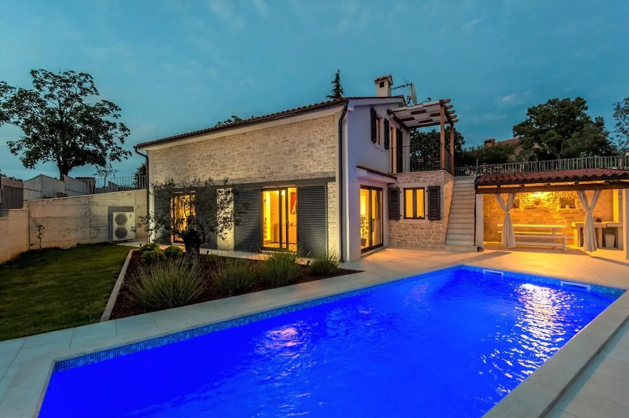 Modern Villa Sol Anima With Private Pool Jakici 0*,  Croatie